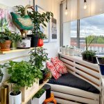 How to arrange a balcony - cozy ideas for every taste